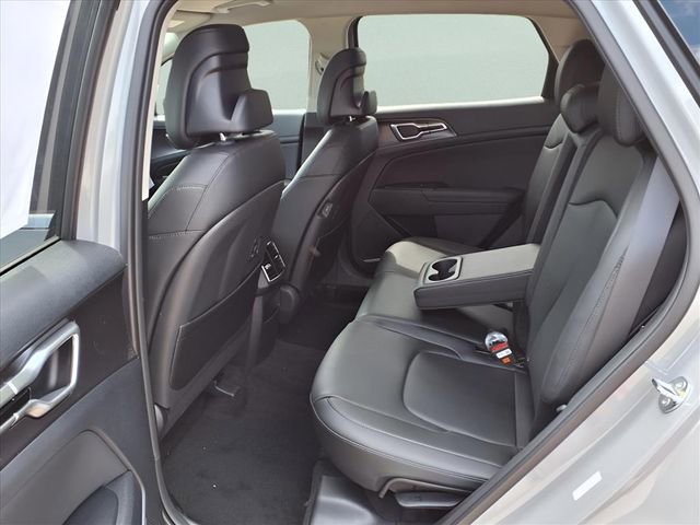 New 2026 Kia Sportage EX image 18