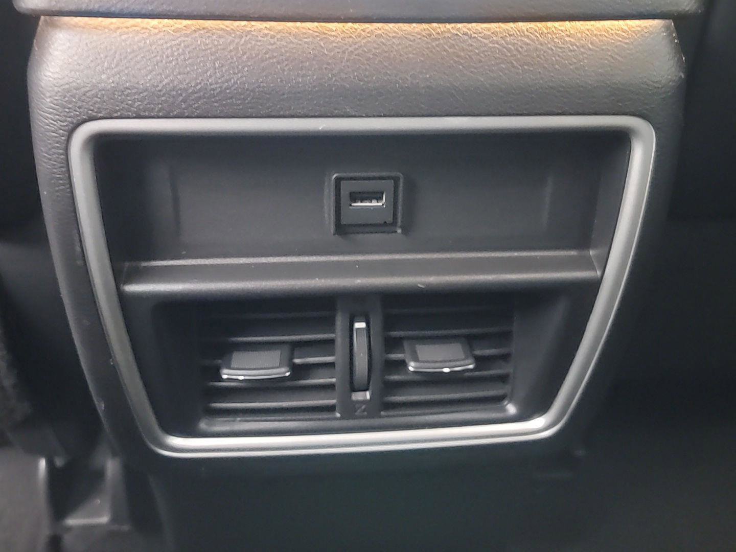 Used 2015 Nissan Murano SL w/ Cargo Package image 24