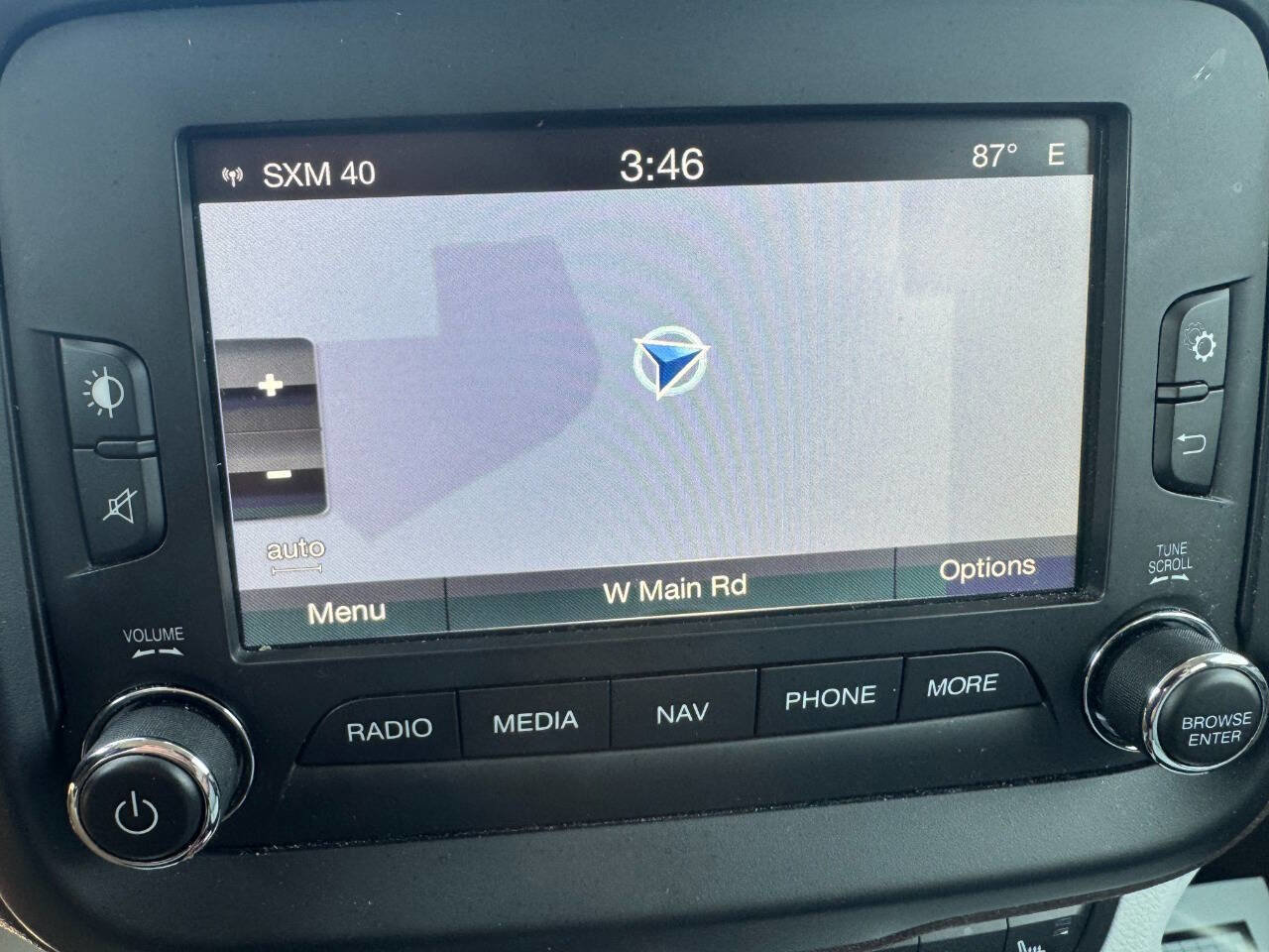 Used 2016 Jeep Renegade Latitude image 14