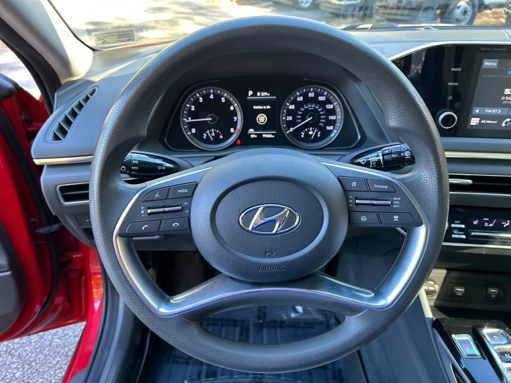 Used 2022 Hyundai Sonata SEL w/ Preferred Accessory Package image 18
