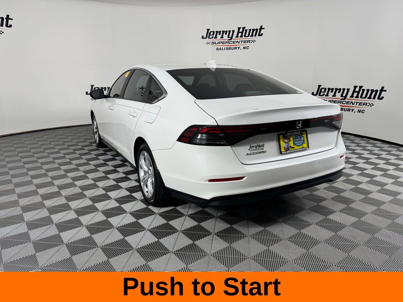 Used 2025 Honda Accord LX image 8