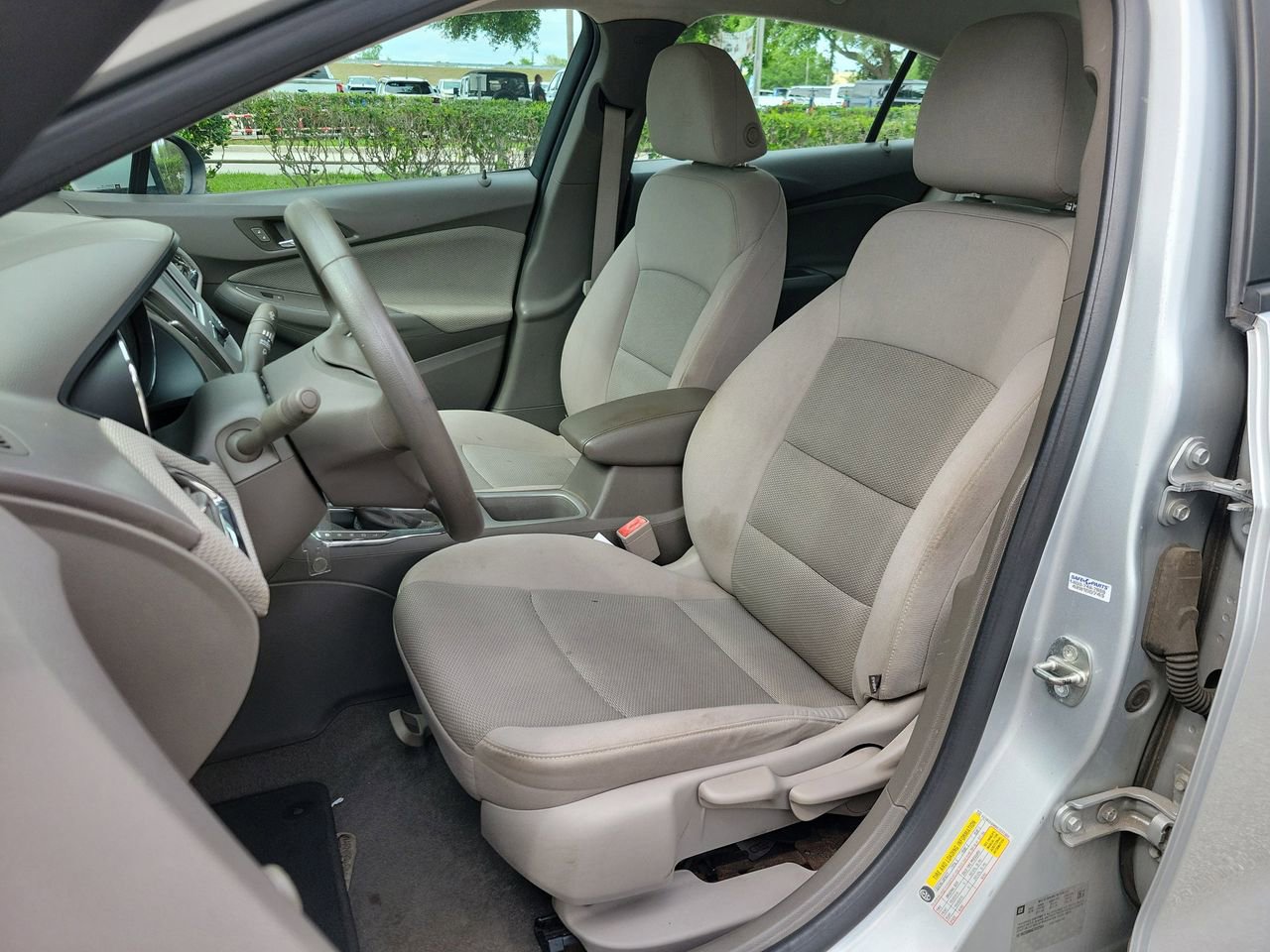 Used 2016 Chevrolet Cruze LS image 15