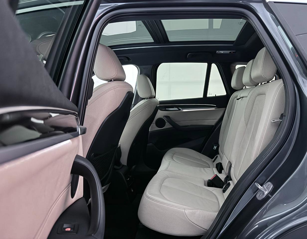 Used 2018 BMW X1 xDrive28i AWD/4WD image 22