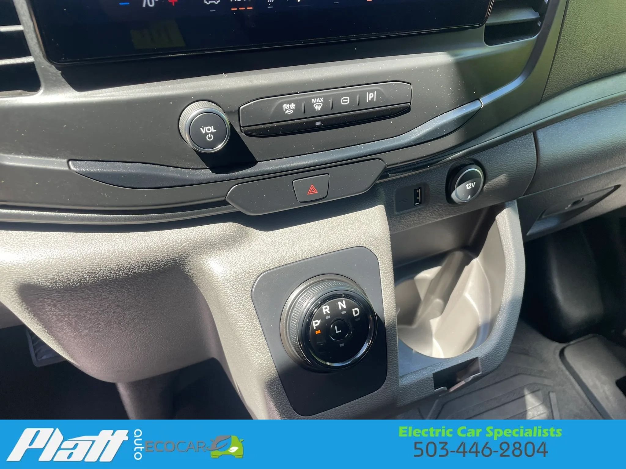 Used 2023 Ford E-Transit Low Roof RWD image 28