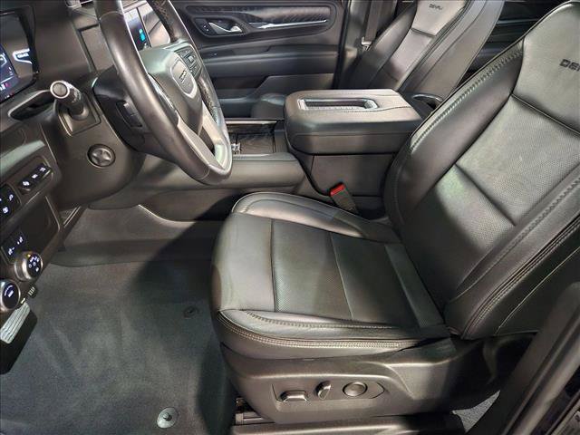 Used 2022 GMC Yukon Denali AWD/4WD image 14