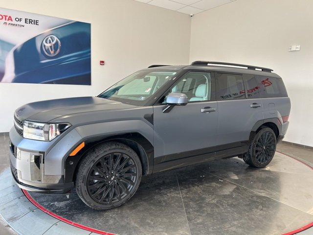 Used 2025 Hyundai Santa Fe Calligraphy image 3