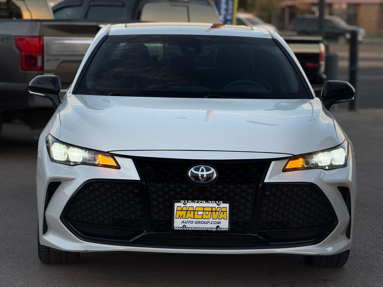 Used 2021 Toyota Avalon XSE FWD image 4