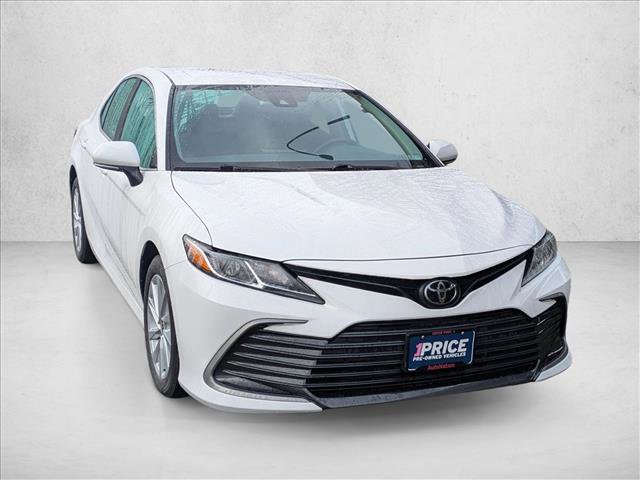 Used 2022 Toyota Camry LE w/ Cold Weather Package image 3