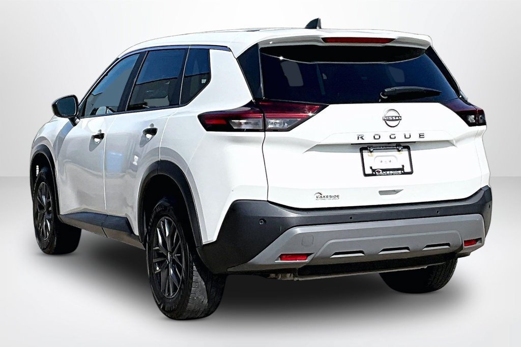Used 2023 Nissan Rogue S FWD image 4