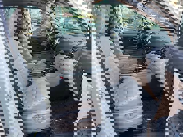 Used 2016 Honda Pilot Touring image 23