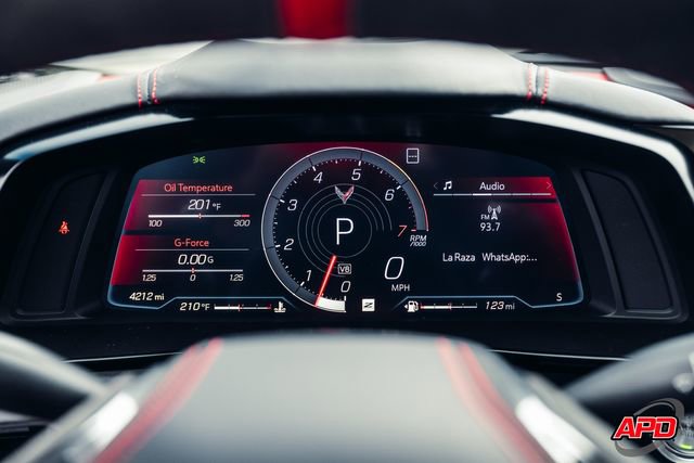 Used 2020 Chevrolet Corvette Stingray Premium Cpe w/ 3LT Preferred Equipment Group image 9