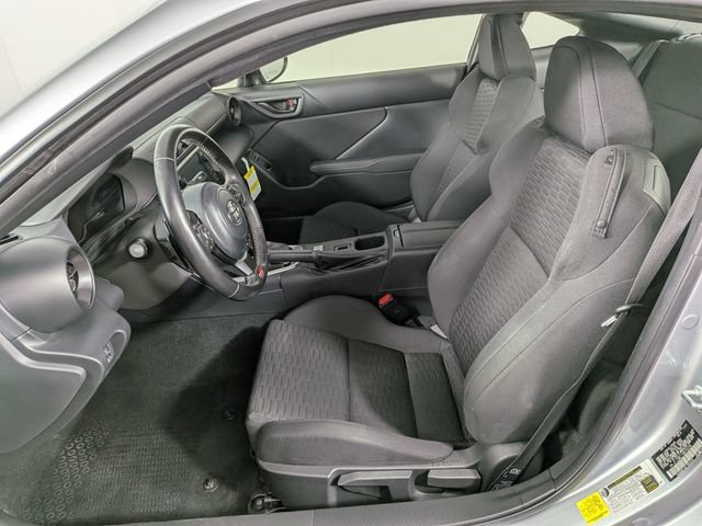 Used 2022 Toyota GR86 w/ ALL Weather Mat Package (TMS) RWD image 11