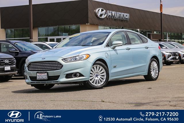 Used 2014 Ford Fusion Energi SE FWD video 1