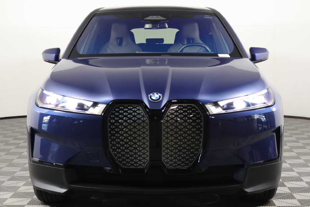Certified 2024 BMW iX xDrive50 w/ Convenience Package AWD/4WD image 2