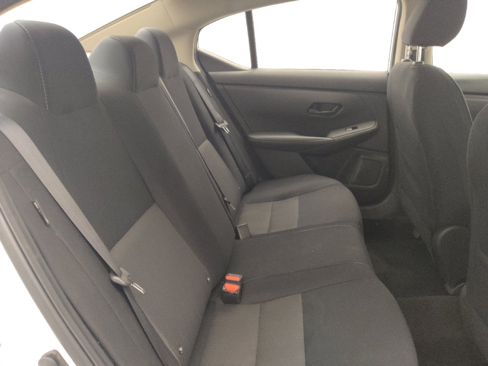 Used 2024 Nissan Sentra SV FWD image 19