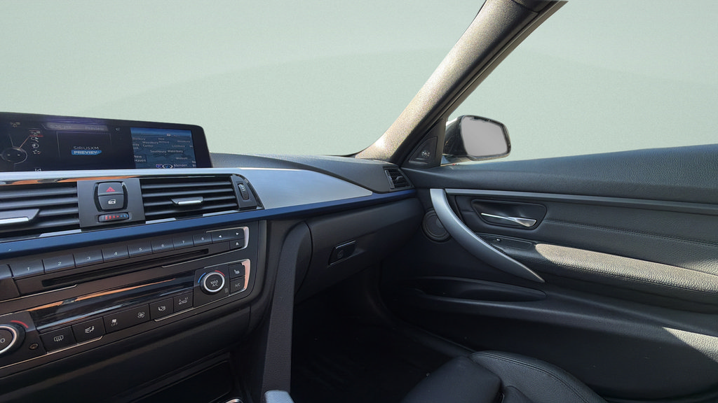 Used 2014 BMW ActiveHybrid 3 RWD image 16
