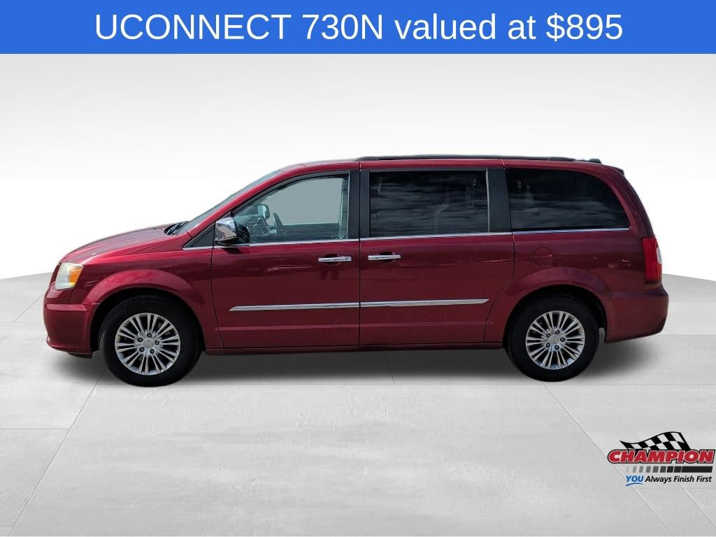 Used 2013 Chrysler Town & Country Touring-L w/ Entertainment Group #2 FWD video 2