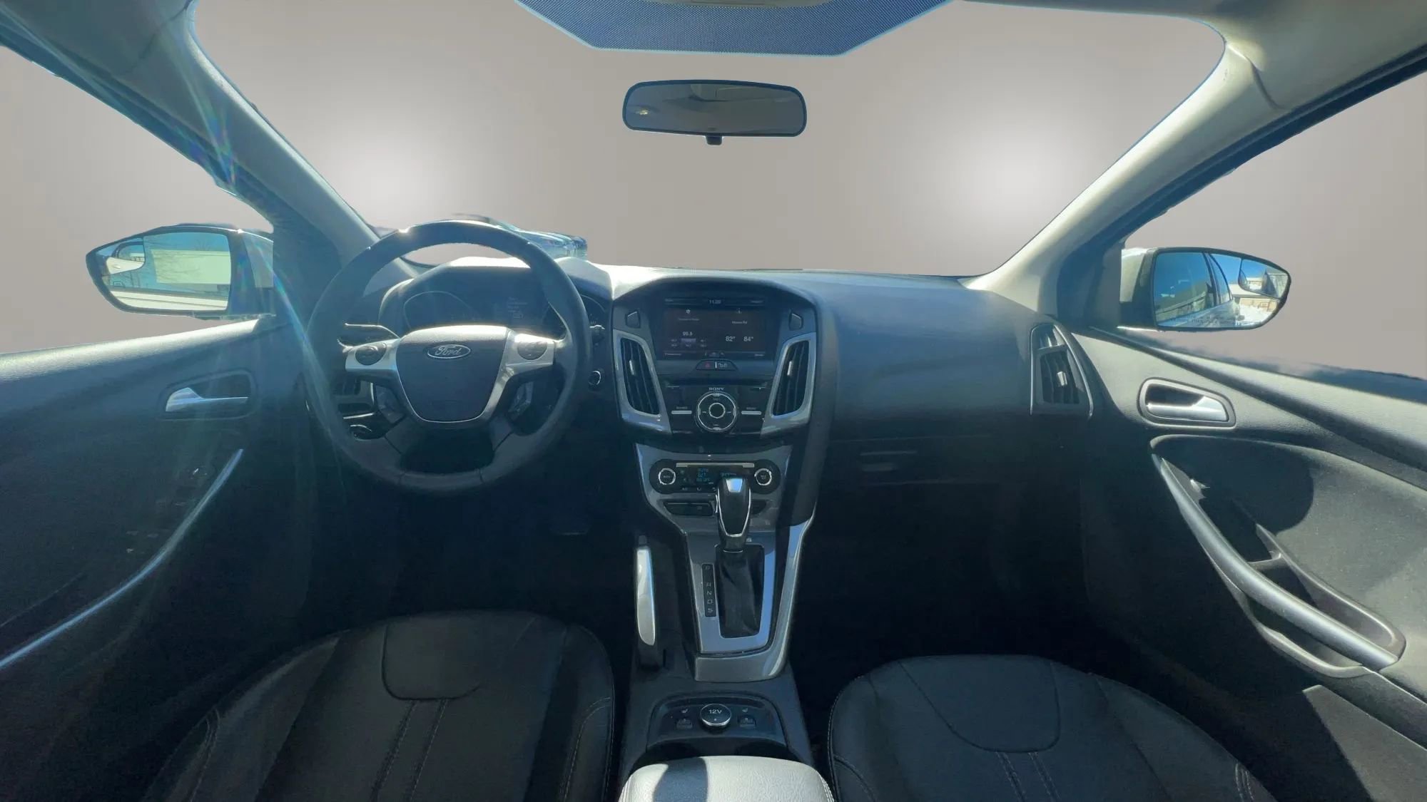 Used 2013 Ford Focus Titanium w/ Titanium Handling Pkg image 9