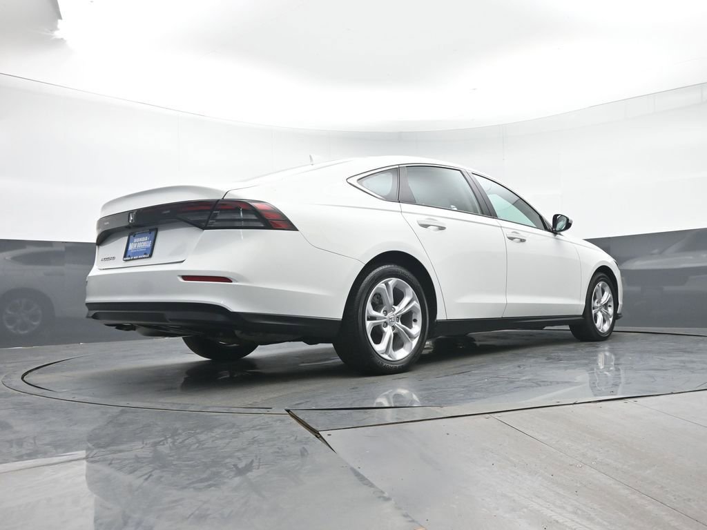 Used 2024 Honda Accord LX image 27