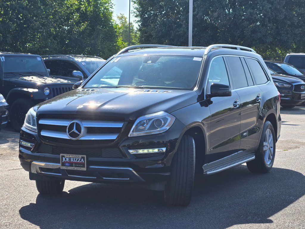 Used 2014 Mercedes-Benz GL 450 4MATIC image 3