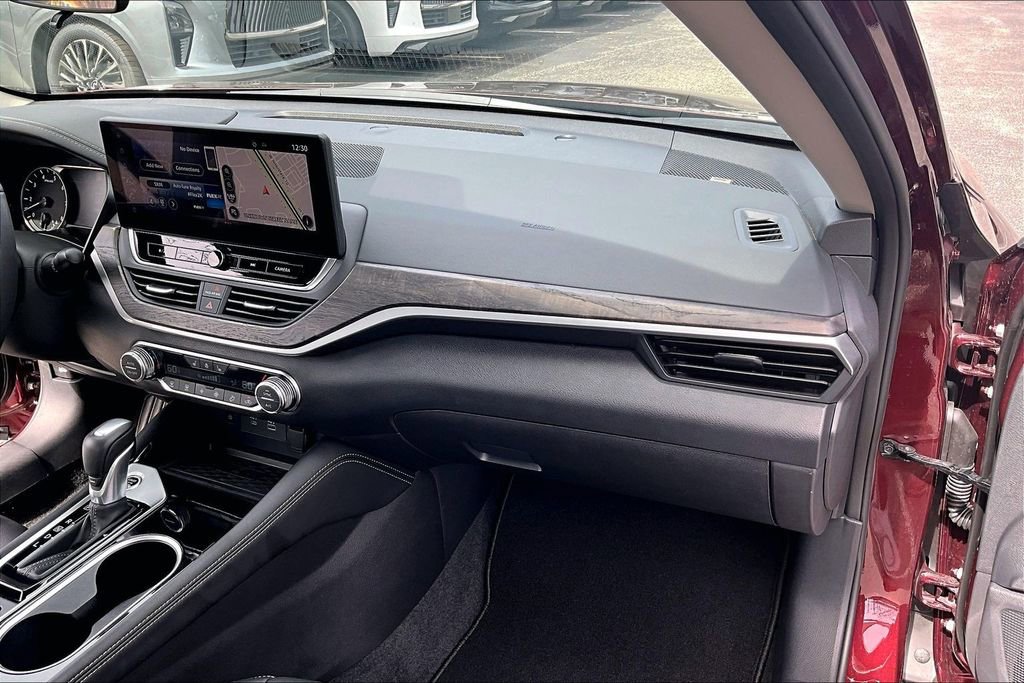 Used 2025 Nissan Altima 2.5 SL image 19