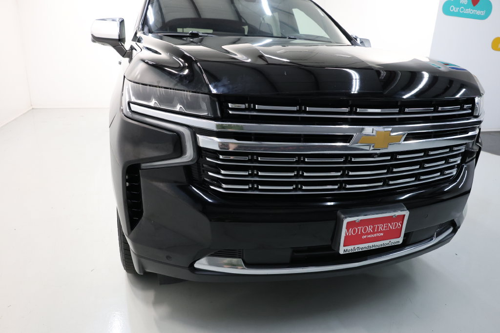 Used 2021 Chevrolet Suburban Premier w/ Premium Package RWD image 55