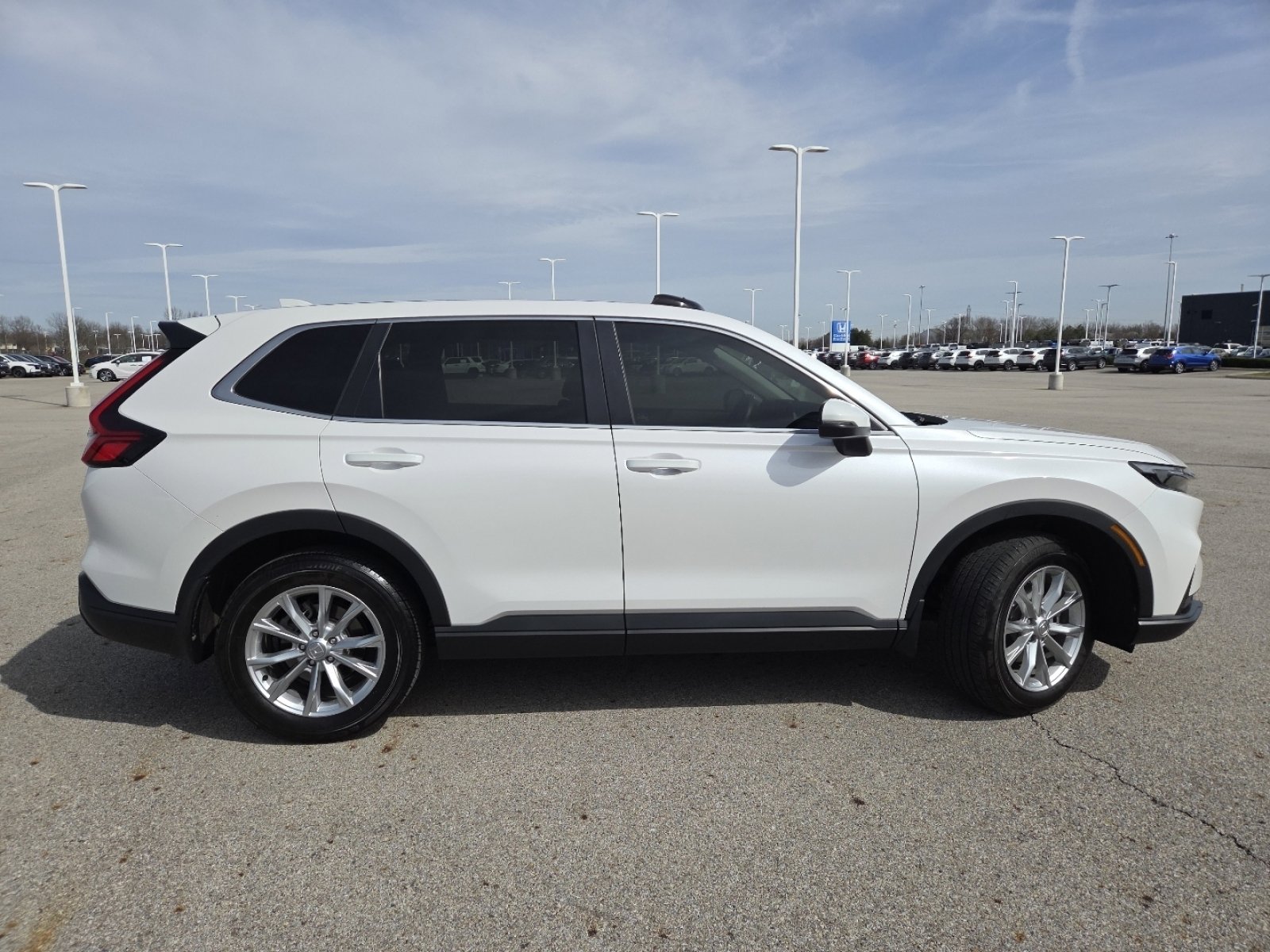 Used 2025 Honda CR-V EX image 17