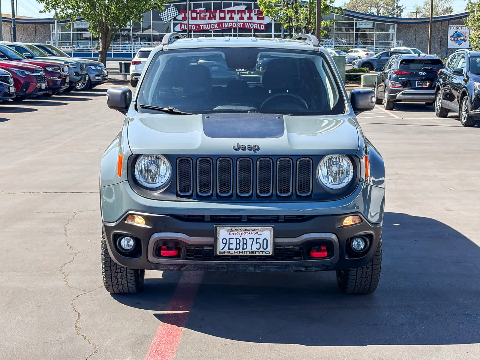 Used 2018 Jeep Renegade Trailhawk w/ Cold Weather Group II image 6