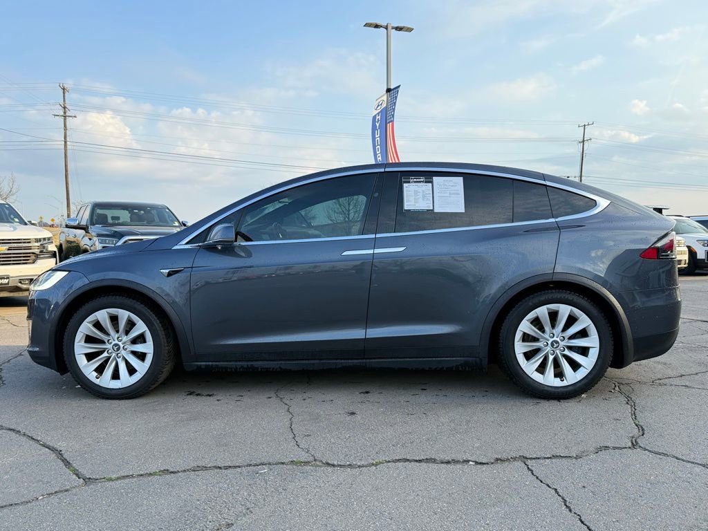 Used 2020 Tesla Model X Long Range image 4