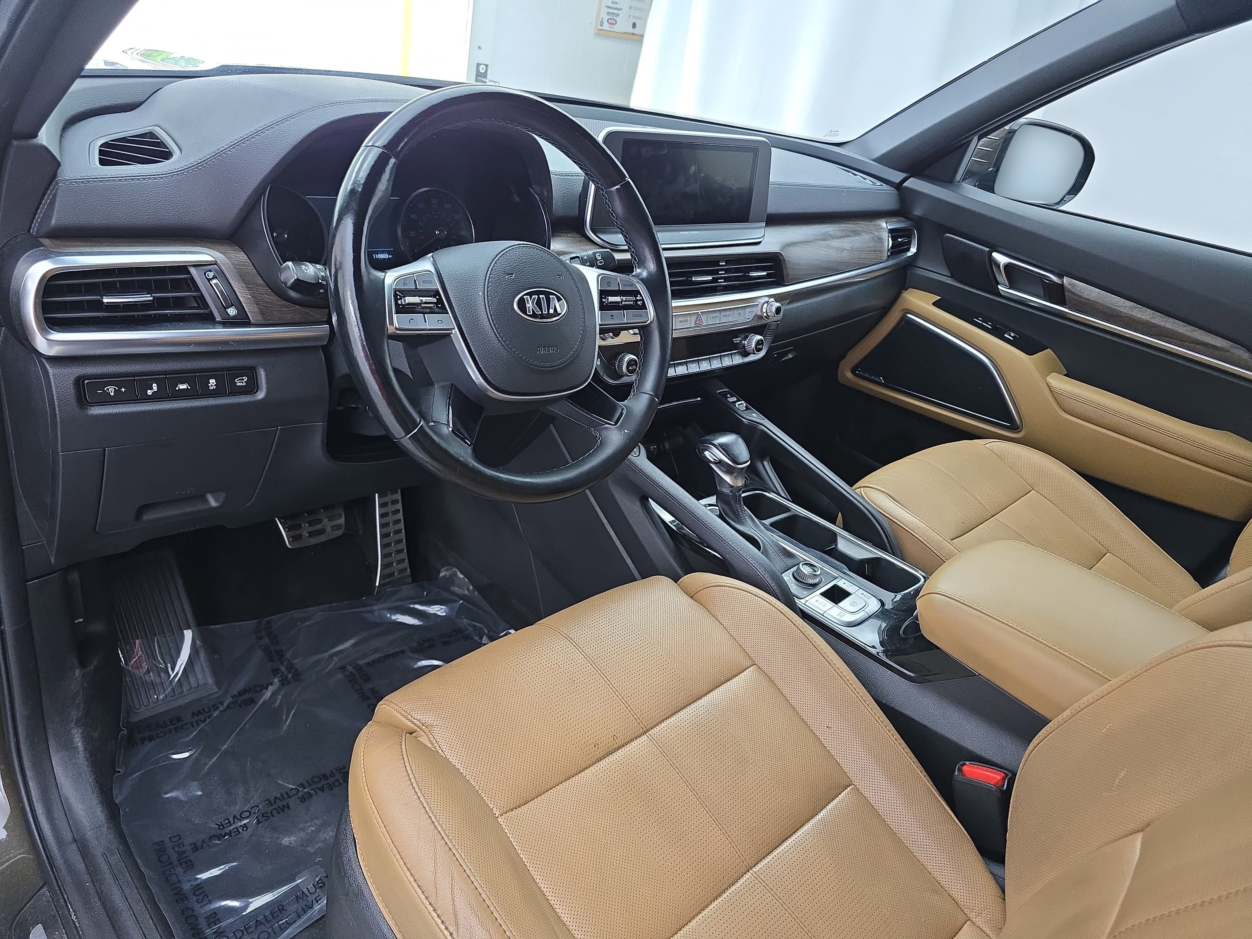 Used 2021 Kia Telluride SX w/ Nightfall Edition Package AWD/4WD image 17