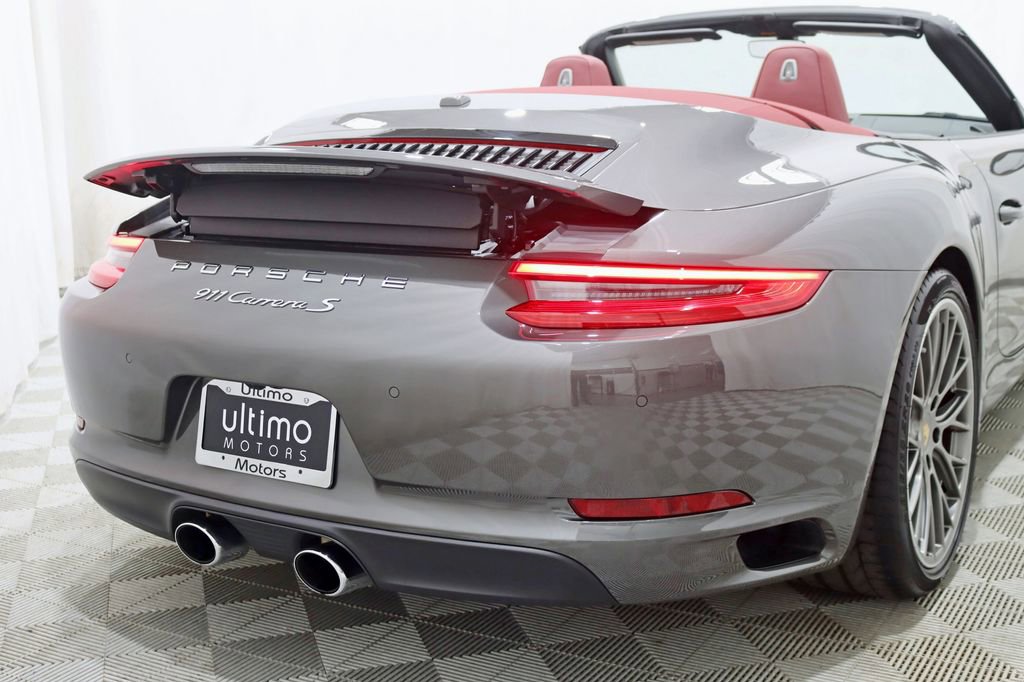 Used 2018 Porsche 911 Carrera S RWD image 15