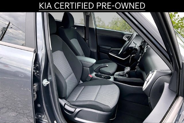 Certified 2023 Kia Soul LX w/ LX Technology Package FWD image 7
