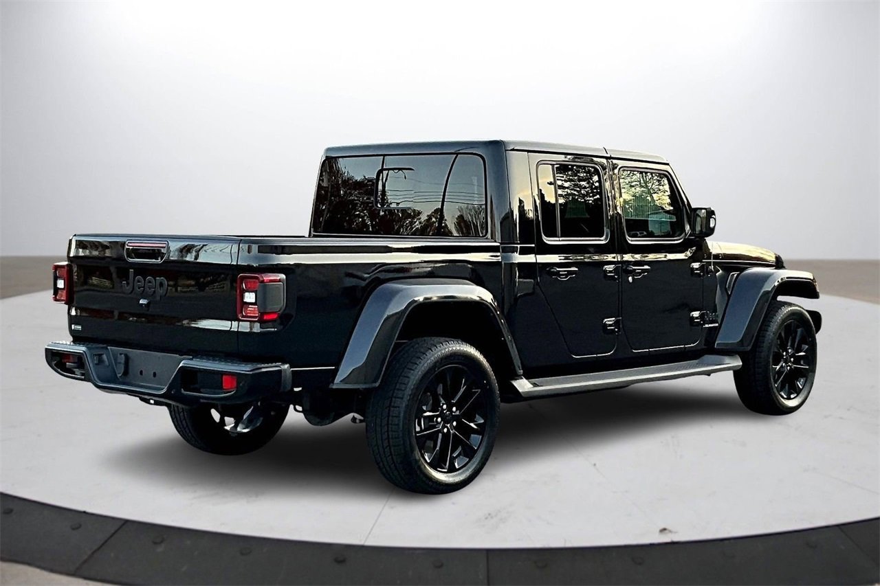 Certified 2023 Jeep Gladiator Overland image 8