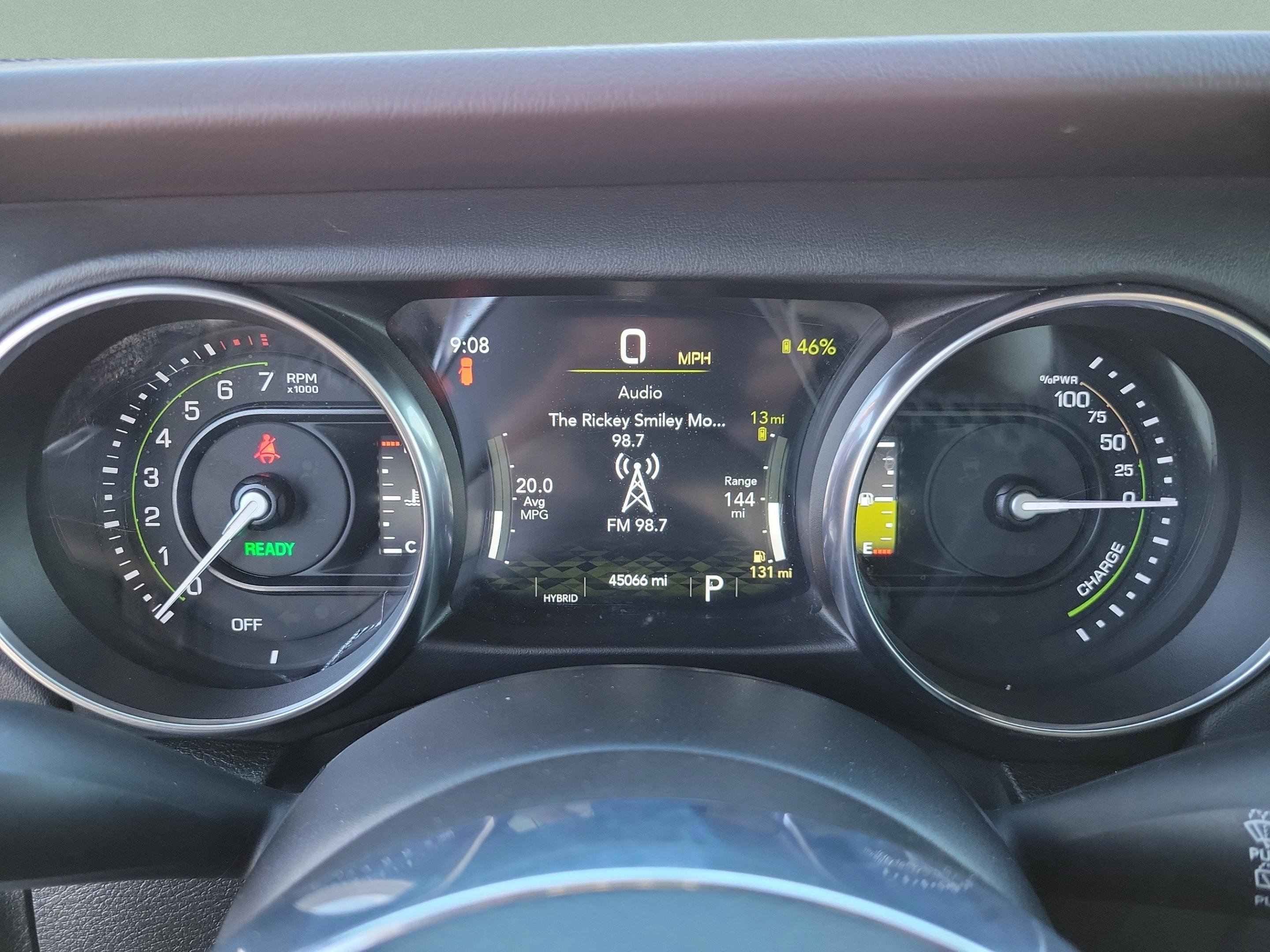 Used 2023 Jeep Wrangler Unlimited Sahara w/ Cold Weather Group image 37