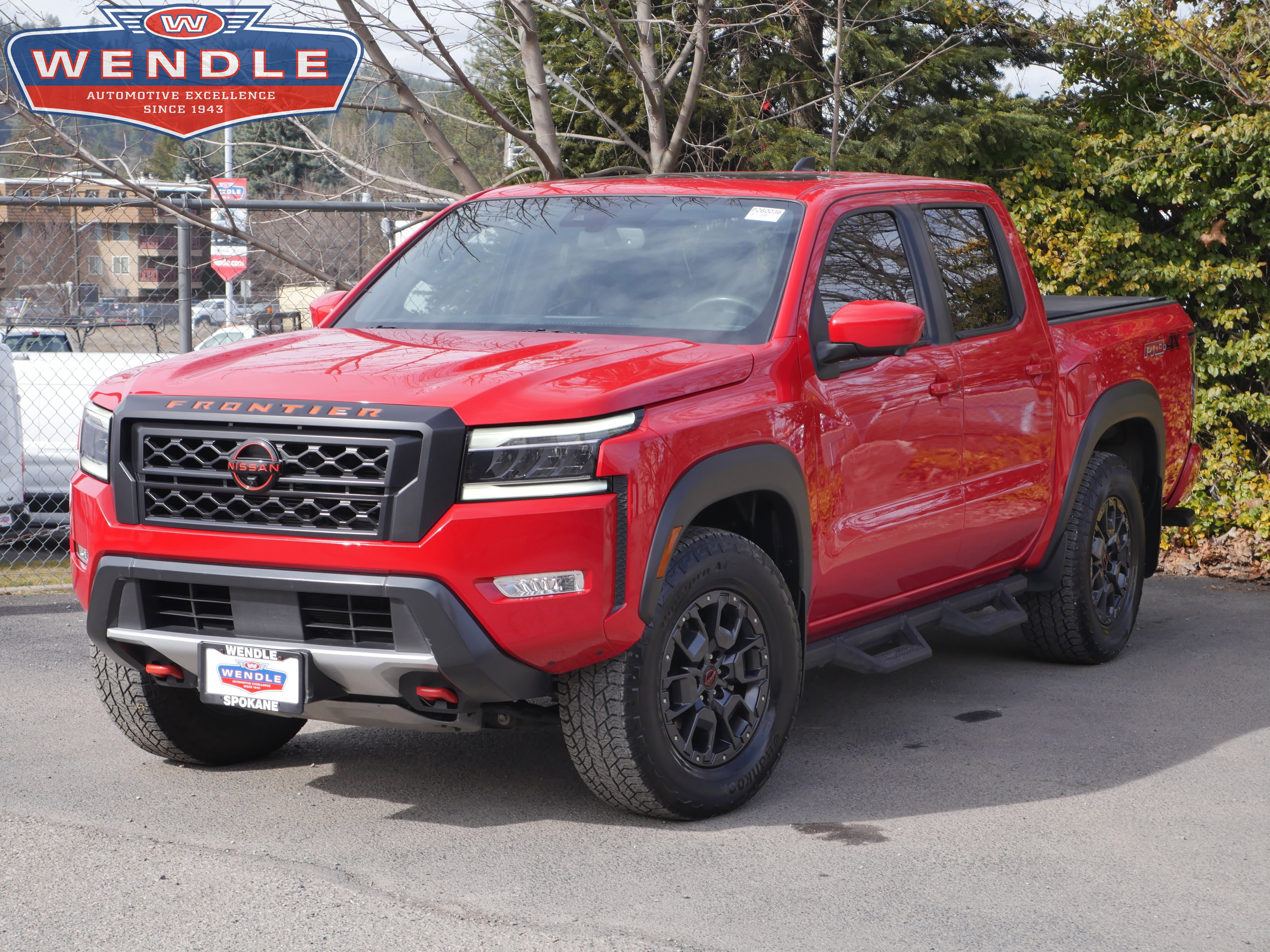 Certified 2022 Nissan Frontier PRO-4X w/ Pro-4X Premium Package image 1