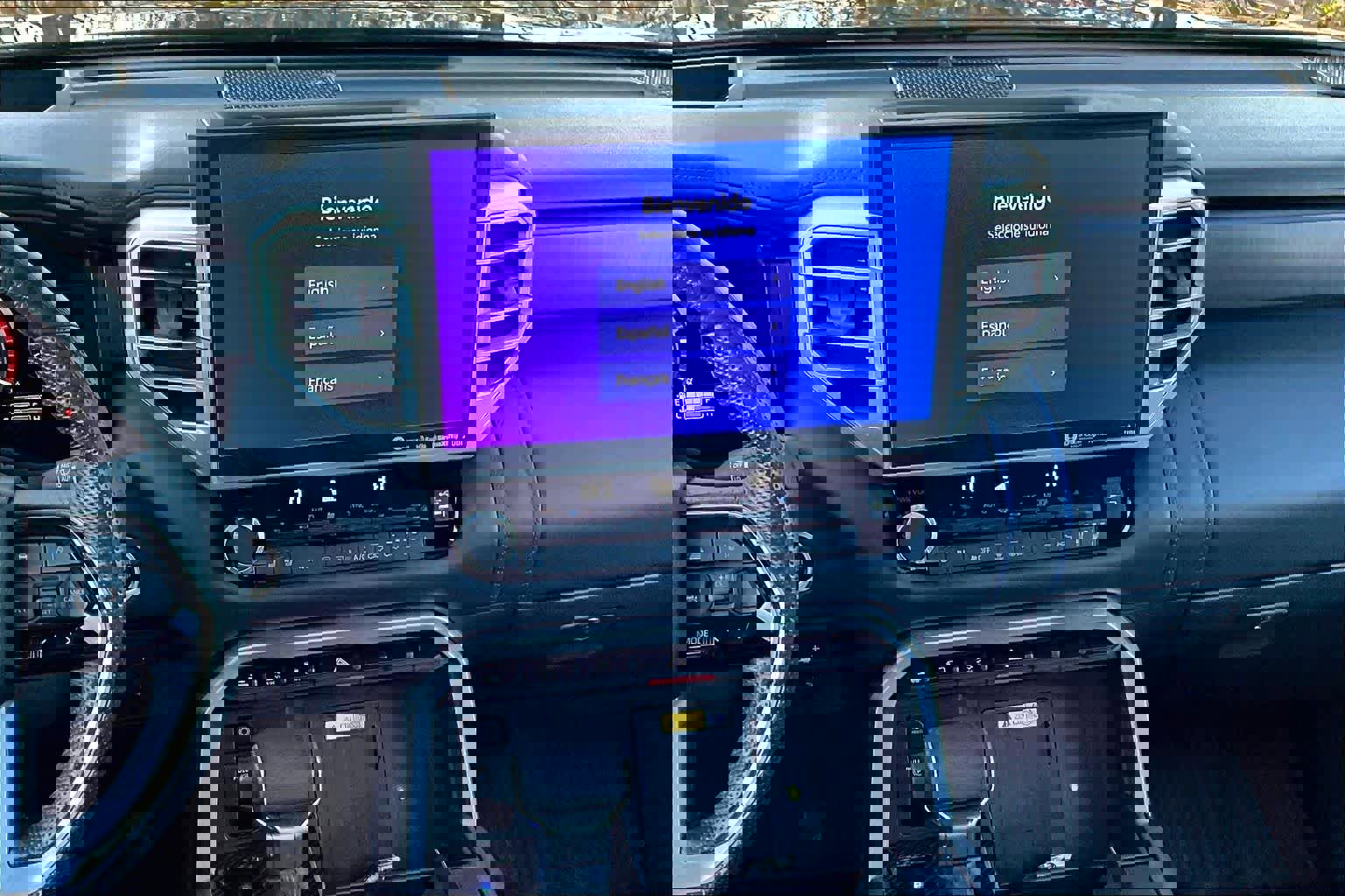 Used 2024 Toyota Tundra Platinum image 6