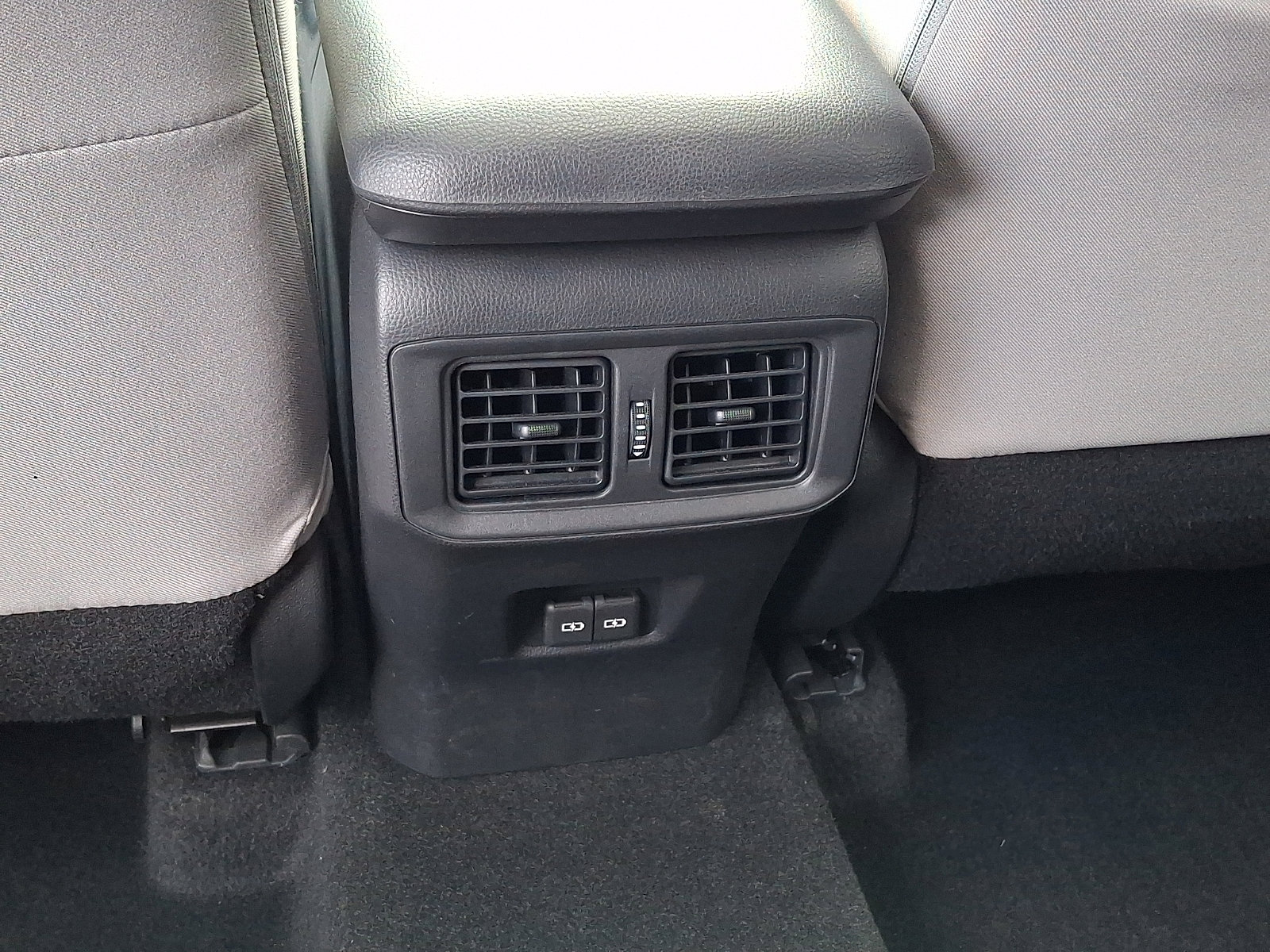 Certified 2023 Toyota RAV4 XLE w/ Convenience Package image 11