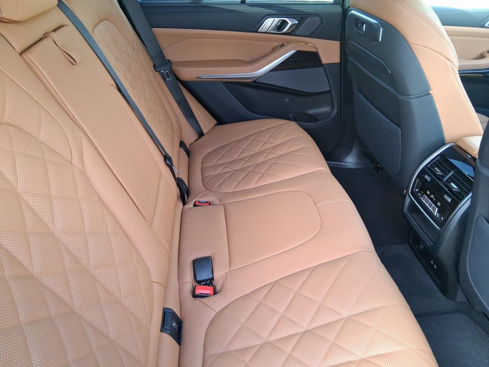 Used 2026 BMW X5 xDrive40i w/ Executive Package AWD/4WD image 29