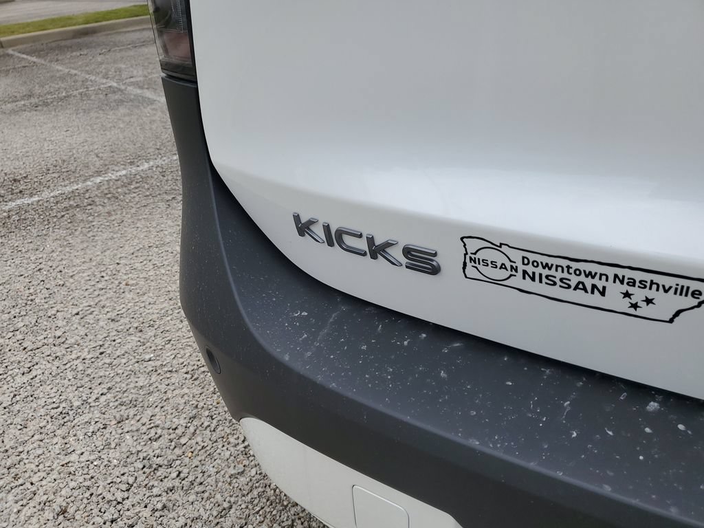 New 2026 Nissan Kicks SV w/ Cold Weather Package FWD image 6