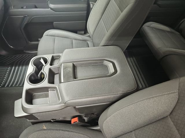 Used 2023 Chevrolet Silverado 1500 LT image 3