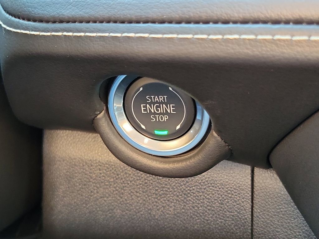 Used 2026 Chevrolet Tahoe Premier RWD image 11