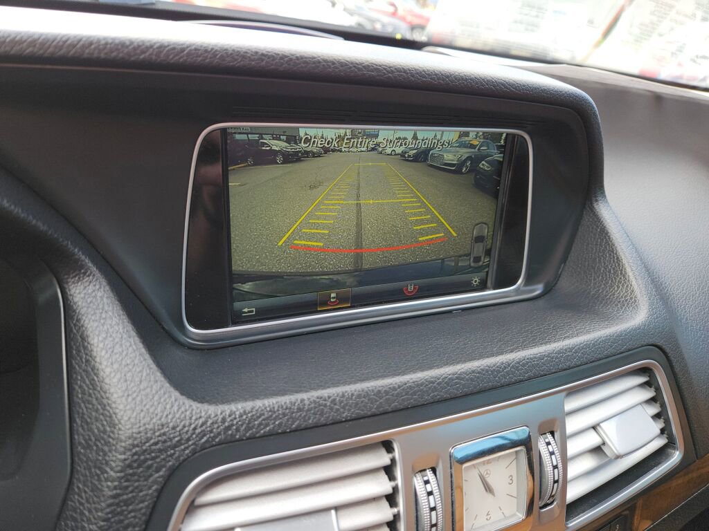 Used 2016 Mercedes-Benz E 400 4MATIC Coupe image 23