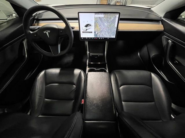 Used 2019 Tesla Model 3 Long Range image 17