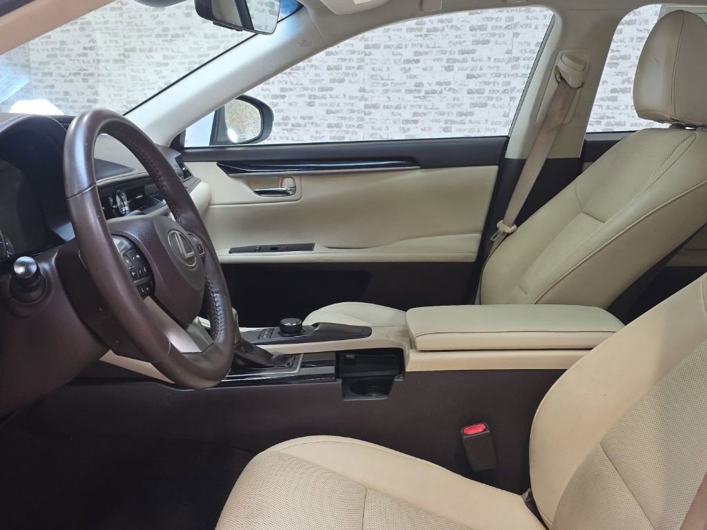 Used 2018 Lexus ES 350 w/ Accessory Package 2 FWD image 23