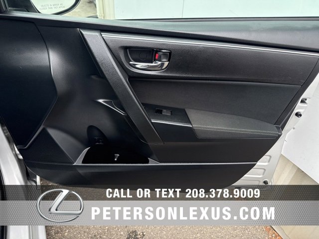 Used 2018 Toyota Corolla L image 11