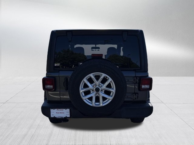 Used 2023 Jeep Wrangler Sport AWD/4WD image 7