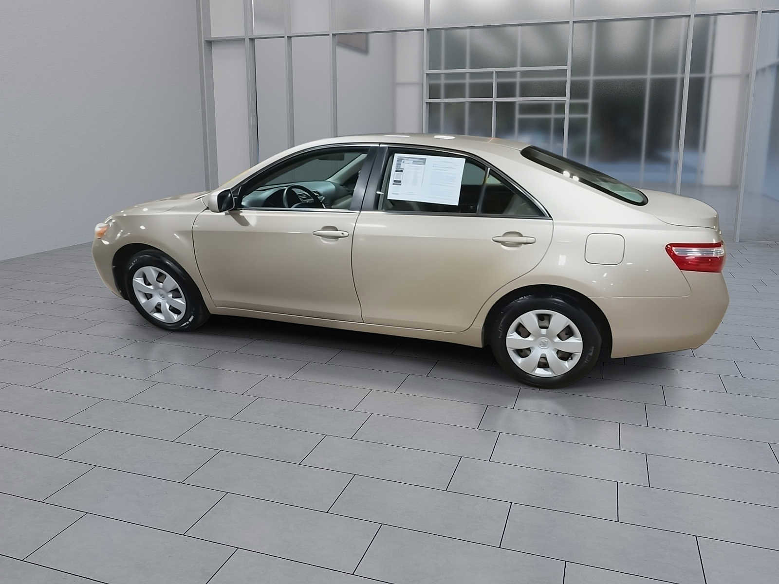 Used 2009 Toyota Camry LE FWD image 6