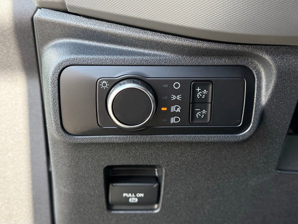 Used 2024 Ford Bronco Everglades image 28