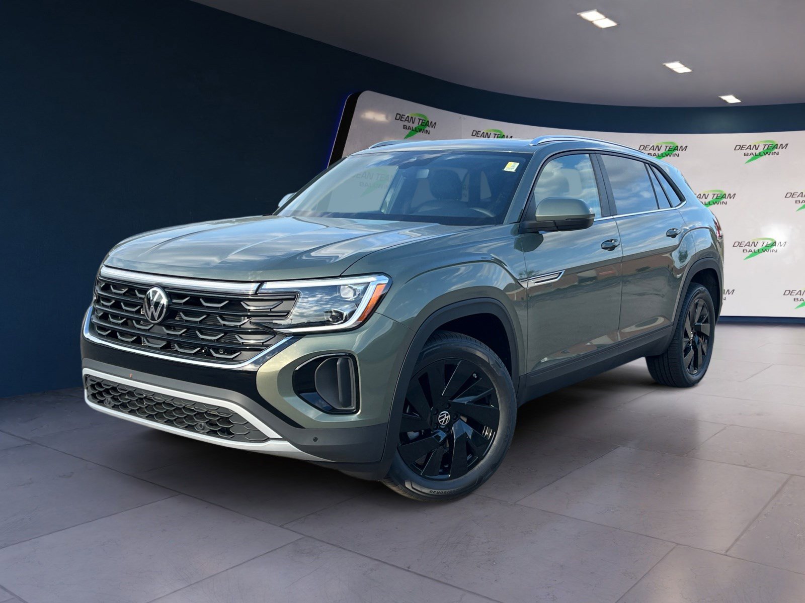 New 2026 Volkswagen Atlas Cross Sport SE image 3