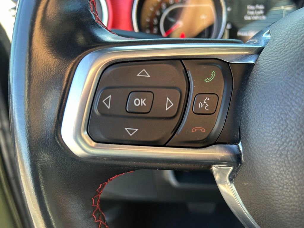 Used 2022 Jeep Gladiator Rubicon AWD/4WD image 13